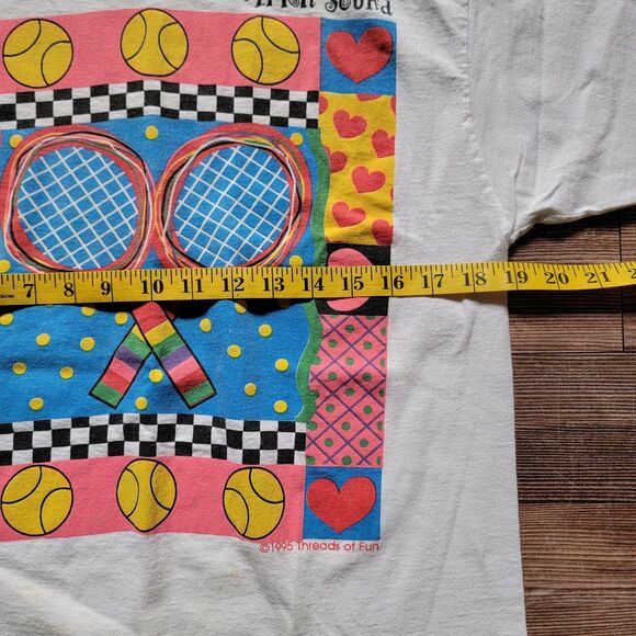 VTG 1995 Threads Of April Sound Tennis Hearts T Shirt Women's Size M USA - Picture 3 of 16